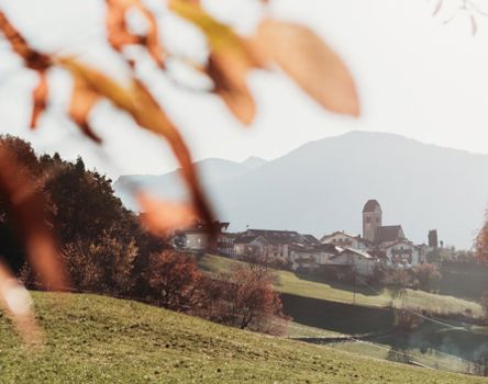 Vista su Verdines in autunno