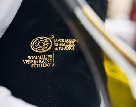 Un sommelier