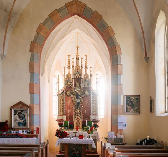 Inside the church on the Latzfons Cross