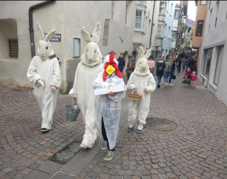 klausen-ostermarkt-hasen_simon-profanter