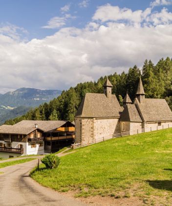 Bad Dreikirchen in Barbian