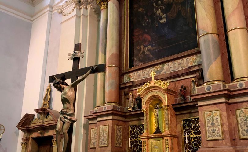 L'altare della cappella del monastero