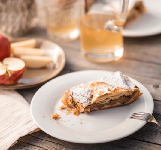 Apple strudel