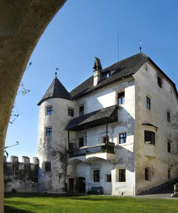 Schloss Velthurns